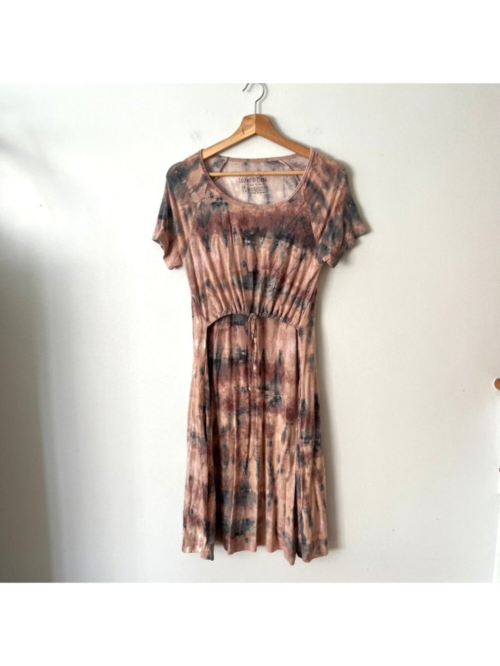 Latched Mama Breastfeeding Nursing Short Sleeve Pink Dress Women's Size Medium